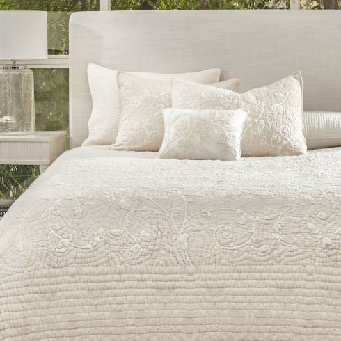 Etoile  Natural Ivory Cotton Quilted Bedspread