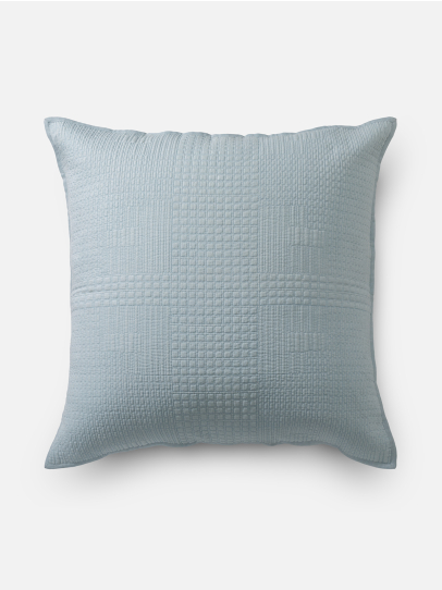 LISBON ICE BLUE EURO 66 CM x 66 CM (26 IN x 26 IN)