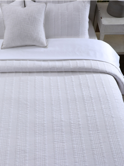 LINEARA WHITE BEDSPREAD QUILTED 244X264 CM