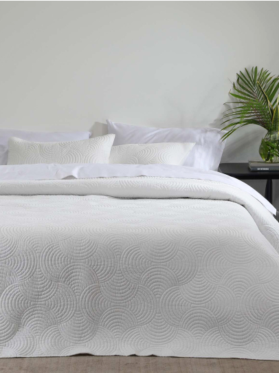 JAPANESE FAN IVORY BEDSPREAD QUILTED 239 CM x 259 CM (94 IN x 102 IN)