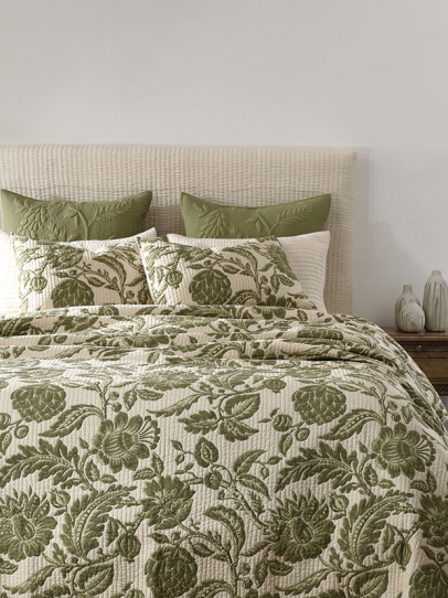 EDEN GREEN QUILTED BEDSPREAD 239 X 259 CM