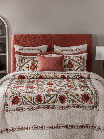 REGINA MULTI QUILTED BEDSPREAD 264 X 239 CM