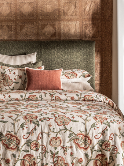 MEADOW MEDLEY MULTI NON QUILTED BEDSPREAD 244 X 264 CM