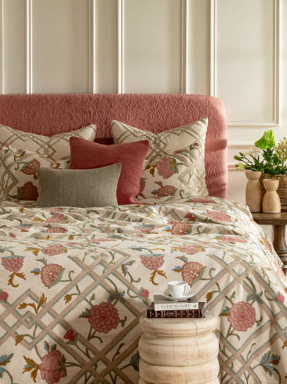 ETERNAL CHARMS MULTI NON QUILTED BEDSPREAD 244 X 264 CM