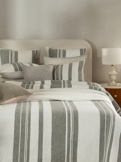 VERONA STRIPES GREEN QUILTED BEDSPREAD 259 X 254 CM