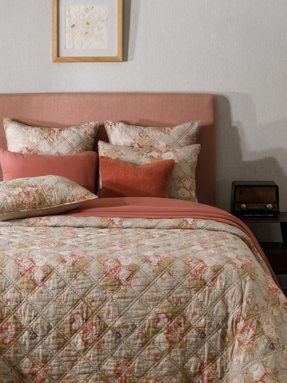 ORCHARD MULTI QUILTED BEDSPREAD 244 X 259 CM