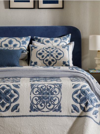FLORENCE BLUE QUILTED BEDSPREAD 239 X 259 CM
