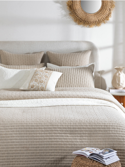 MILANGE BEIGE QUILTED BEDSPREAD 239 X 259 CM