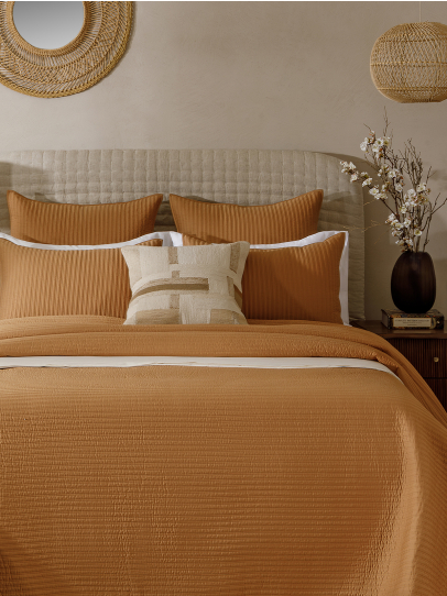 DOUBLE CHANNEL CAMEL QUILTED BEDSPREAD 239 X 259 CM