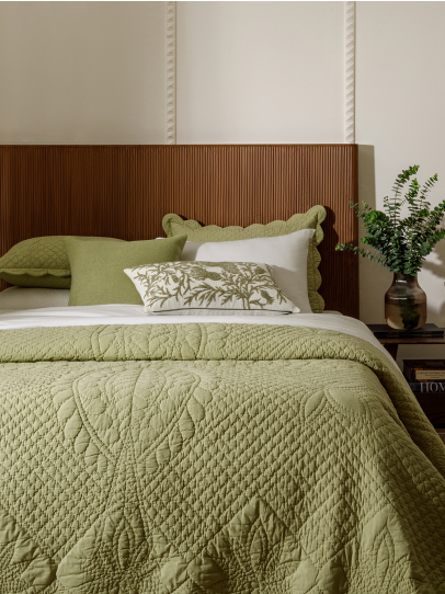 EDEN QUILT IVORY/GREEN QUILTED BEDSPREAD 239 X 259 CM