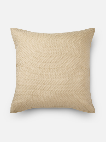 HERRING BONE BEIGE EURO 66 CM X 66 CM