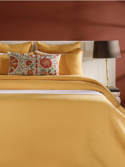 HERRING BONE YELLOW BEDSPREAD QUILTED 239X259 CM 