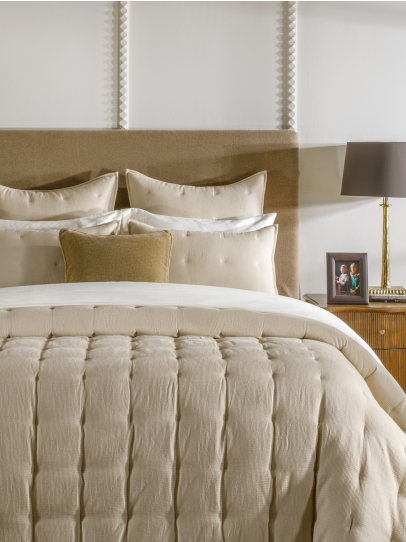 WAFFLE BEIGE COMFORTER QUILTED 254 X 259 CM