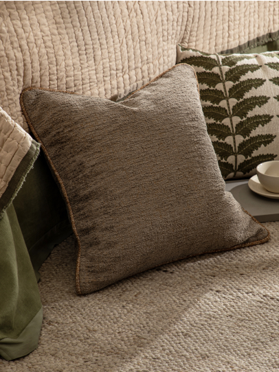 CUSHIONS CHENILLE CORD BROWN 51X51 CM