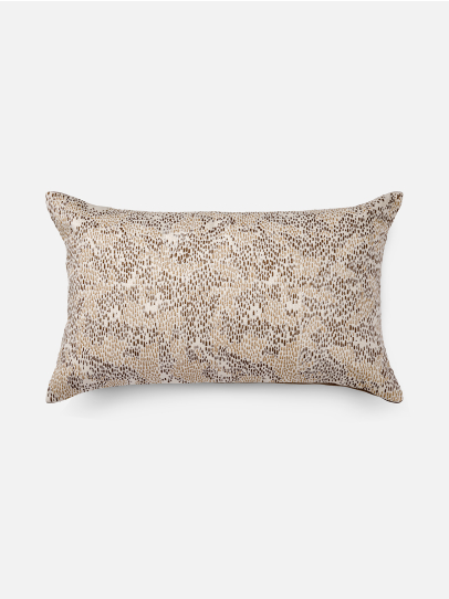 LUMBAR RAW STITCH IVORY 41X66 CM