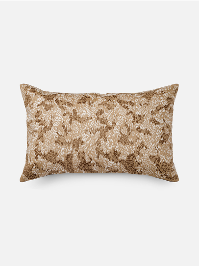 LUMBAR RAW STITCH CARAMEL 41X66 CM