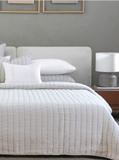 VERTICAL MELANGE LIGHT GREY BEDSPREAD QUILTED 239 CM x 259 CM (94 IN x 102 IN)