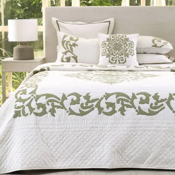 Aridi Applique Cotton Light Ivory Green Quilted Bedspread