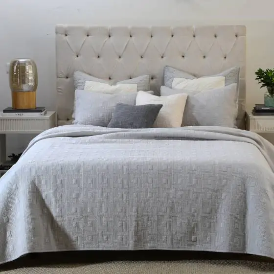 Maze Cotton Light Grey Quilted Bespread